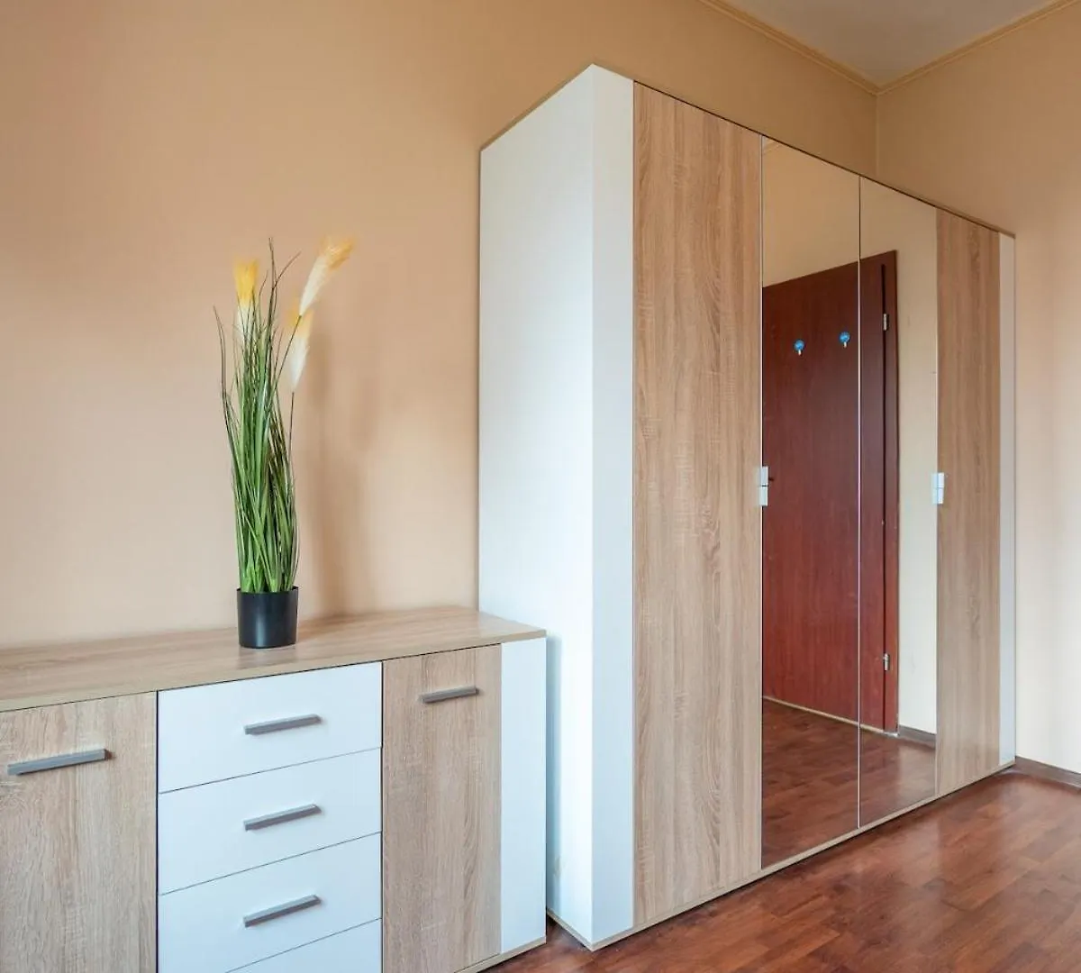 Charming 2Bdr Heart Of Main Street Διαμέρισμα Σόφια