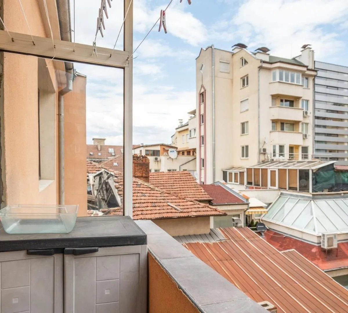 Charming 2Bdr Heart Of Main Street Διαμέρισμα Σόφια